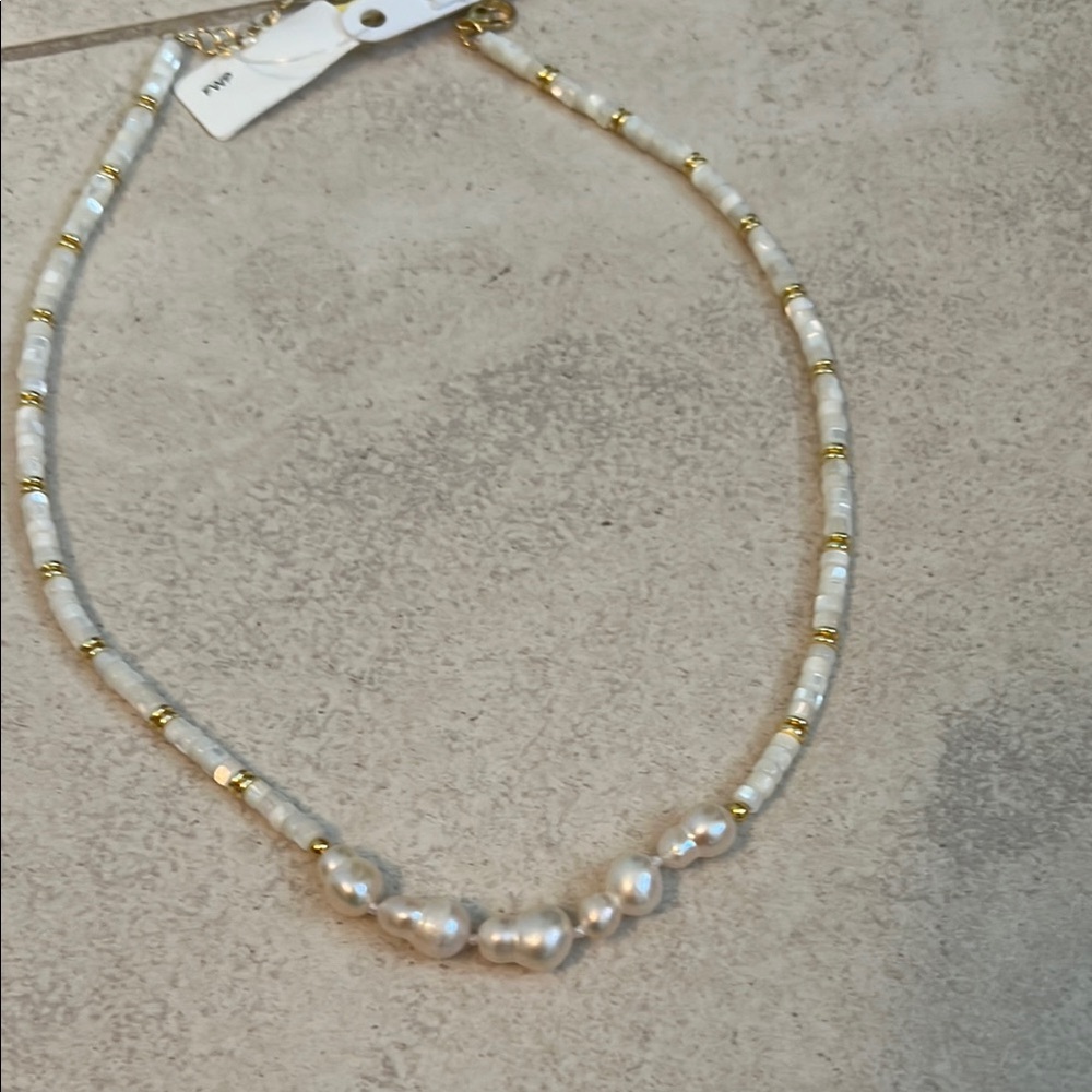Gia Fiorella Freshwater pearl necklace- NWT adjustable length-lobster claw